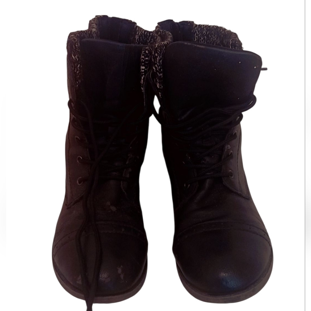 Stylish Black Combat Boots for Women